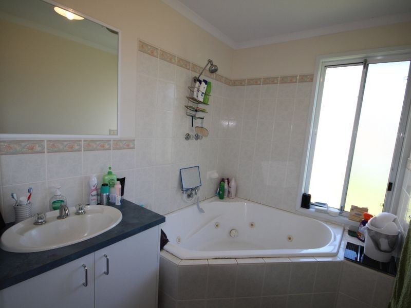 98 Reed Crescent, Wonthaggi VIC 3995