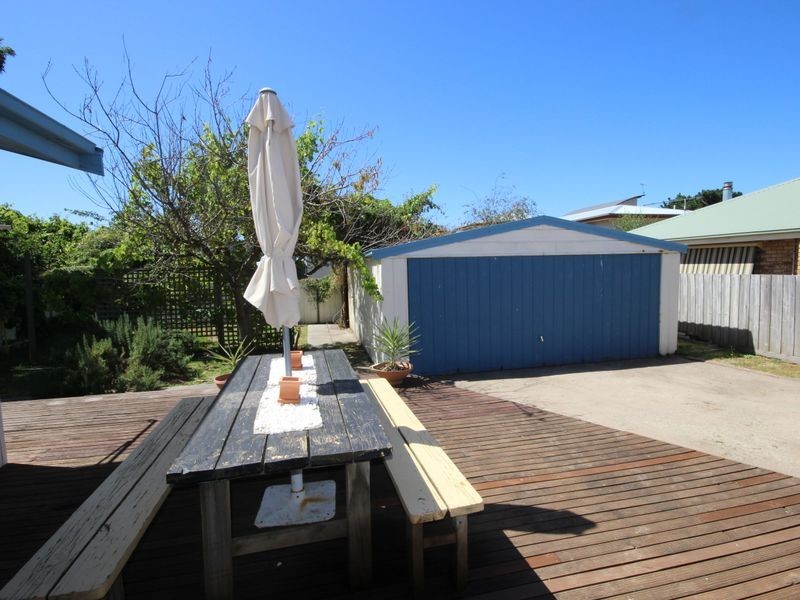 54 Anglers Road, Cape Paterson VIC 3995