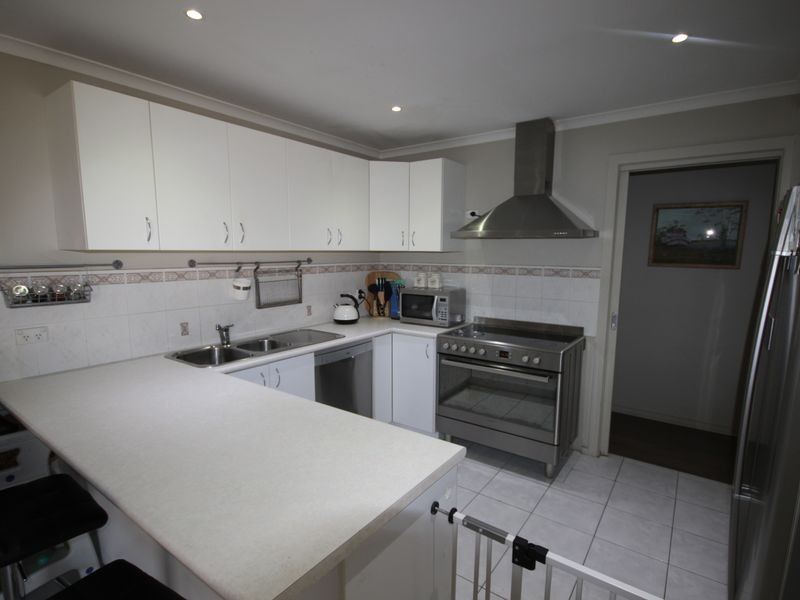 15 Elizabeth Street, Dalyston VIC 3992