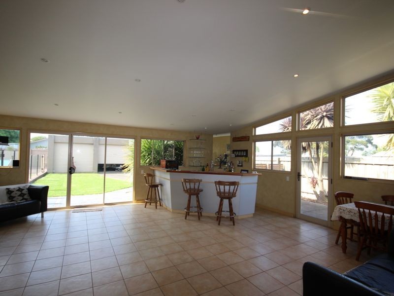 16 Henry Street East, Wonthaggi VIC 3995