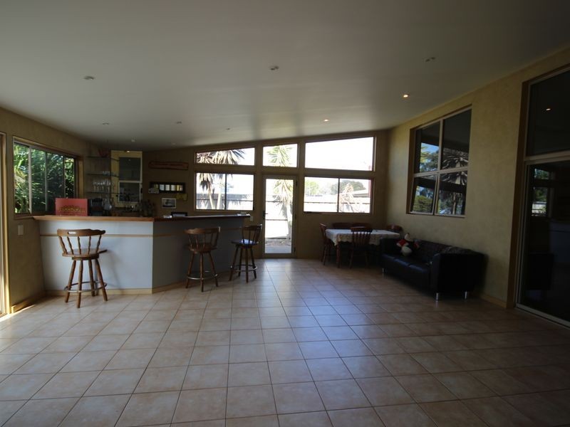 16 Henry Street East, Wonthaggi VIC 3995