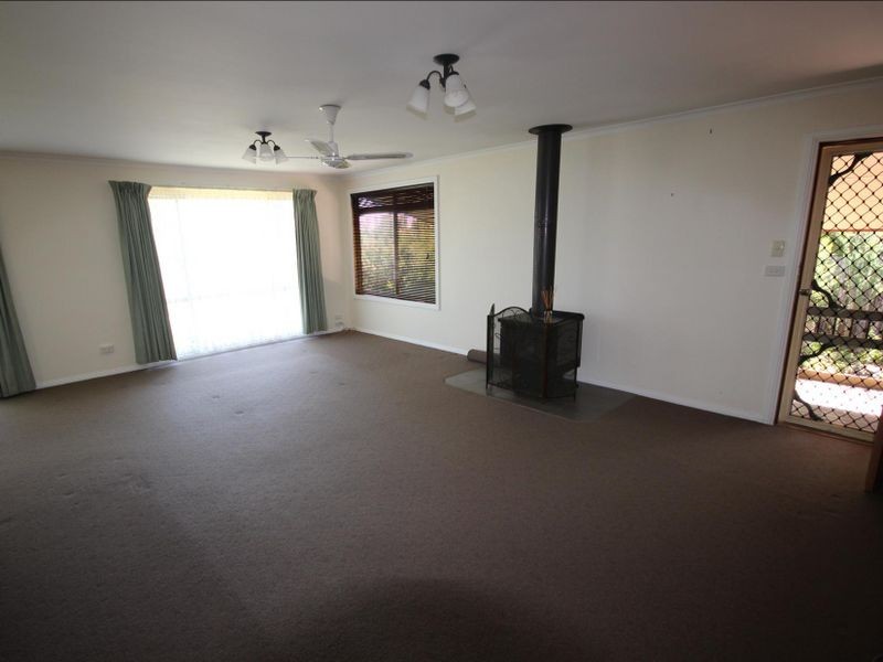 98 White Road, Wonthaggi VIC 3995