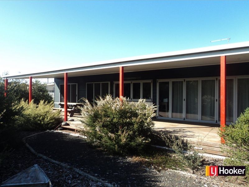 4 Pinnacle Close, Cape Paterson VIC 3995