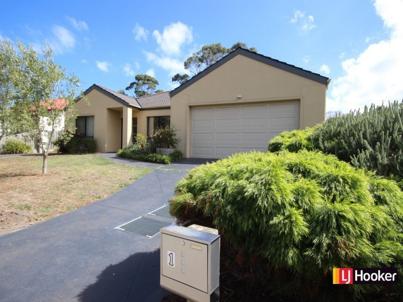 1/4 Merrin Crescent, Wonthaggi VIC 3995