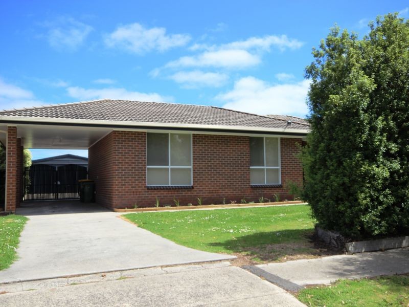 19 Henry Street East, Wonthaggi VIC 3995
