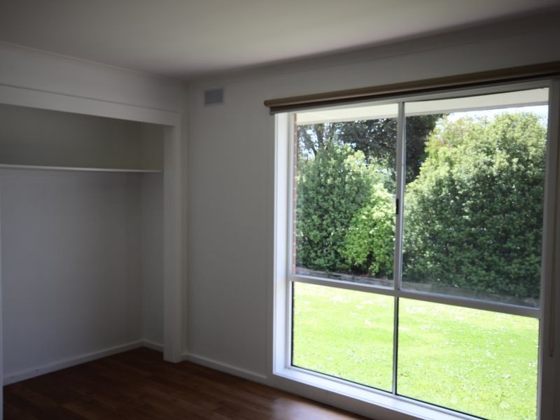 19 Henry Street East, Wonthaggi VIC 3995