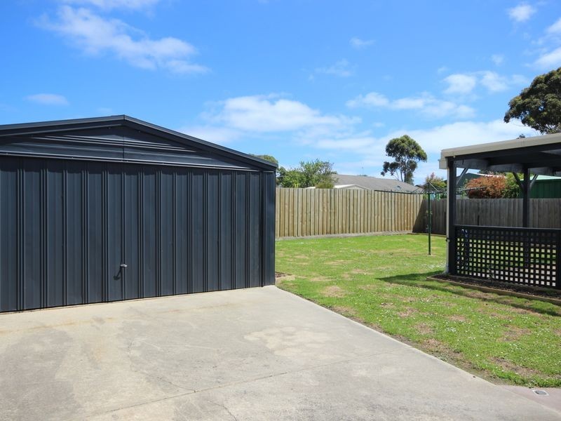 19 Henry Street East, Wonthaggi VIC 3995