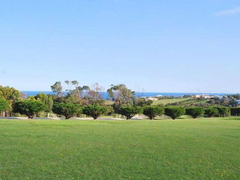 35 Mitchell Rise, Kilcunda VIC 3995