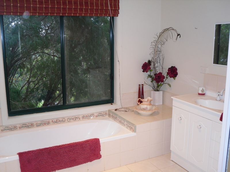 15 Seabreeze Parade, Cape Paterson VIC 3995