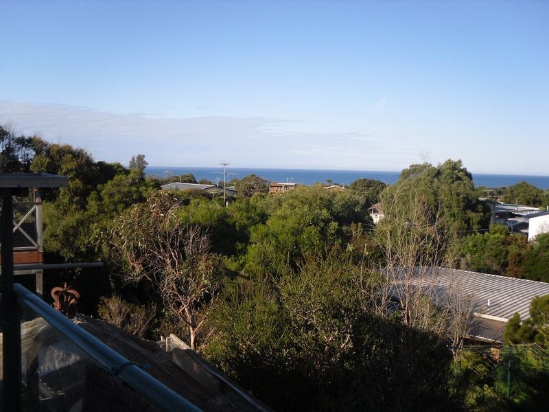 15 Seabreeze Parade, Cape Paterson VIC 3995