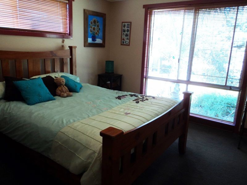 6 Ormsby Grove, Wonthaggi VIC 3995