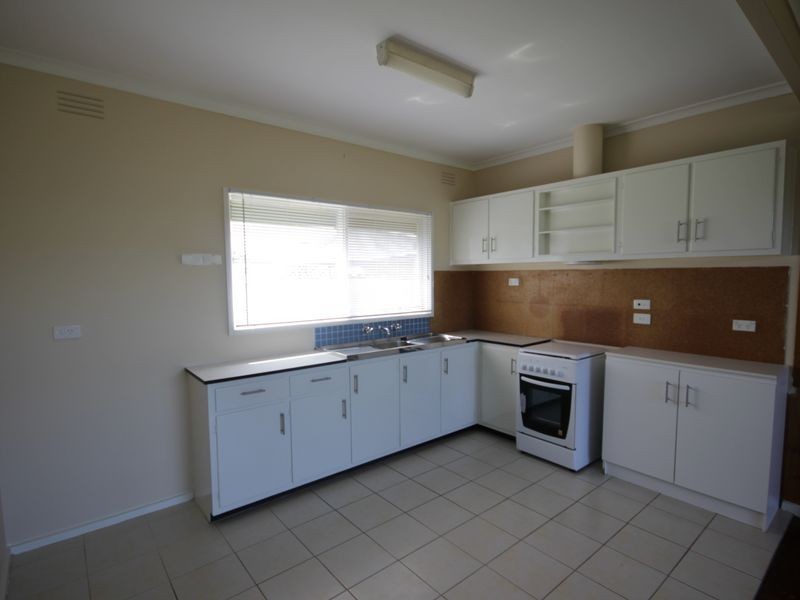 6 Price Street, Dalyston VIC 3992