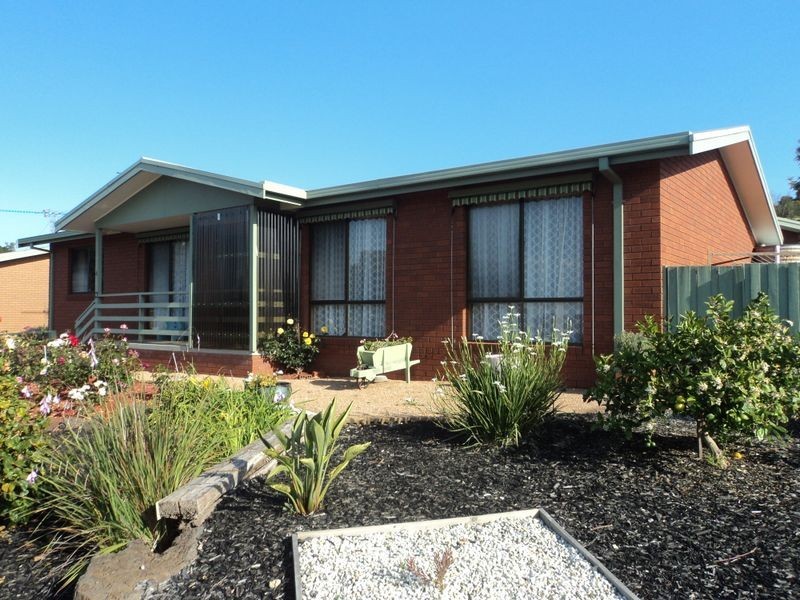 4/3 Baillieu Street East, Wonthaggi VIC 3995