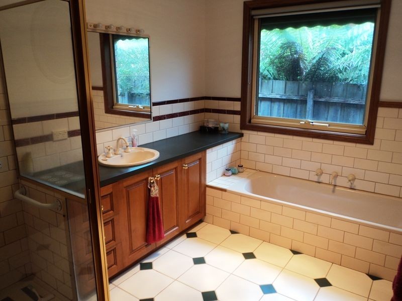 11 Oxford Way, Wonthaggi VIC 3995