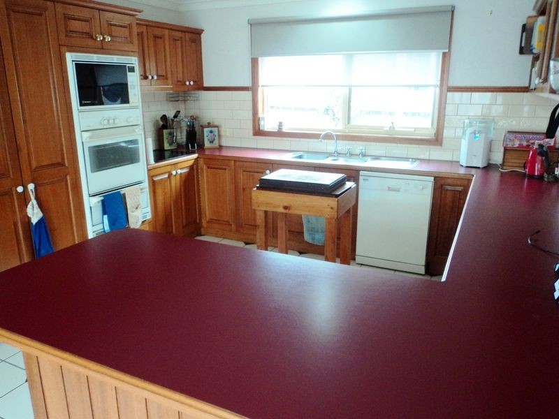 11 Oxford Way, Wonthaggi VIC 3995