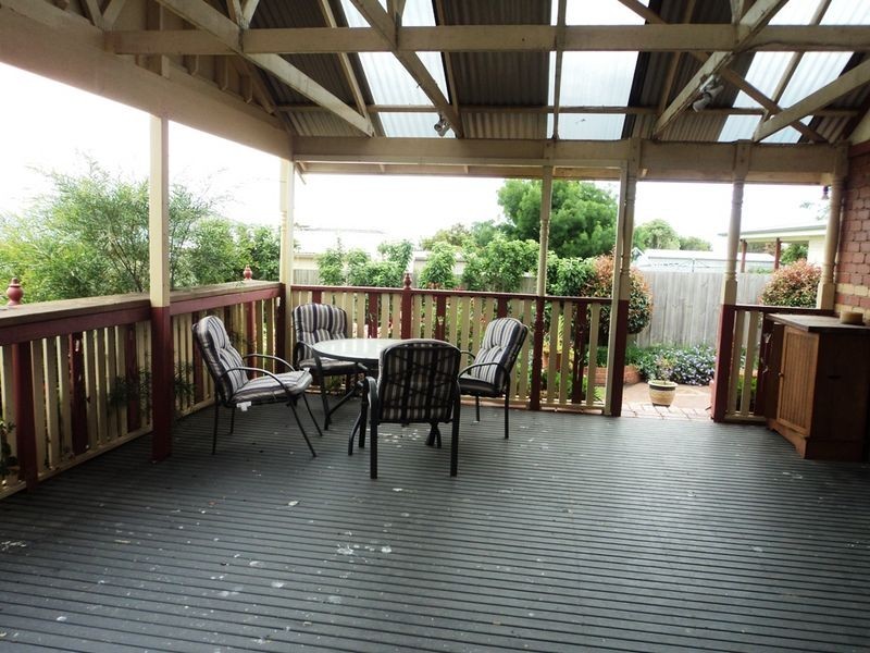 11 Oxford Way, Wonthaggi VIC 3995