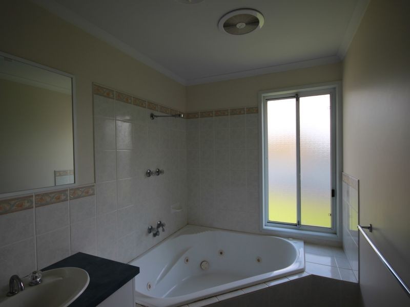 98 Reed Crescent, Wonthaggi VIC 3995