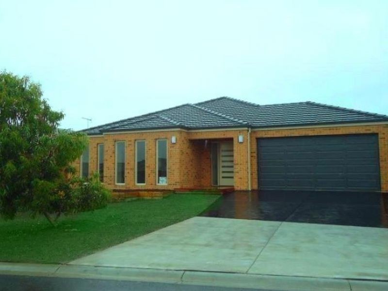 10 Pear Tree Close, Wonthaggi VIC 3995