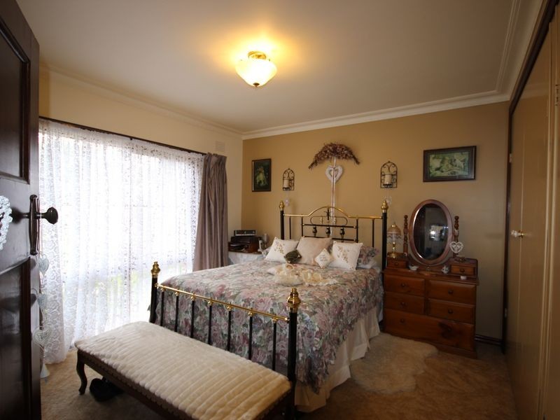 1 Caledonian Crescent, Wonthaggi VIC 3995