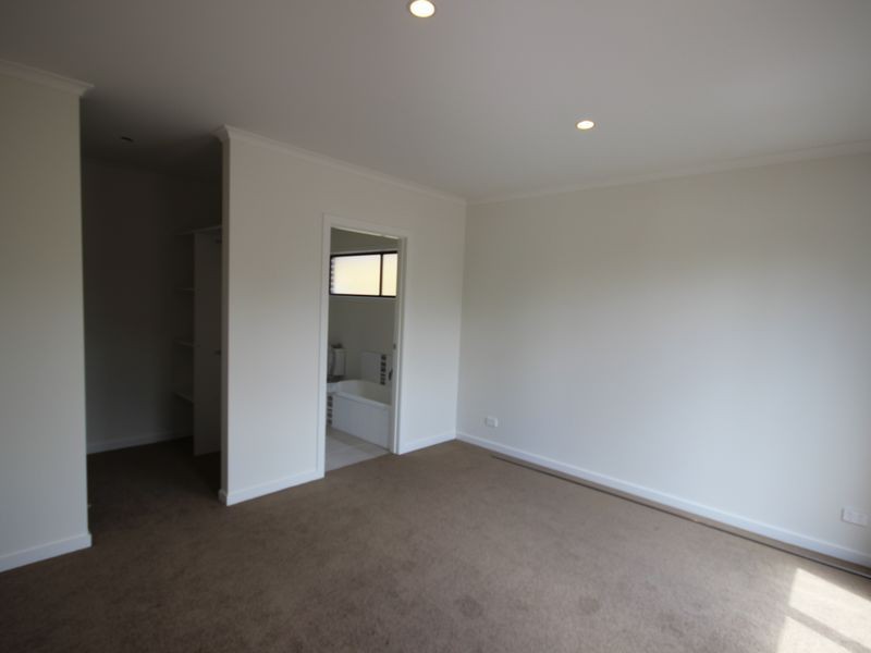 2/34 Reed Crescent, Wonthaggi VIC 3995