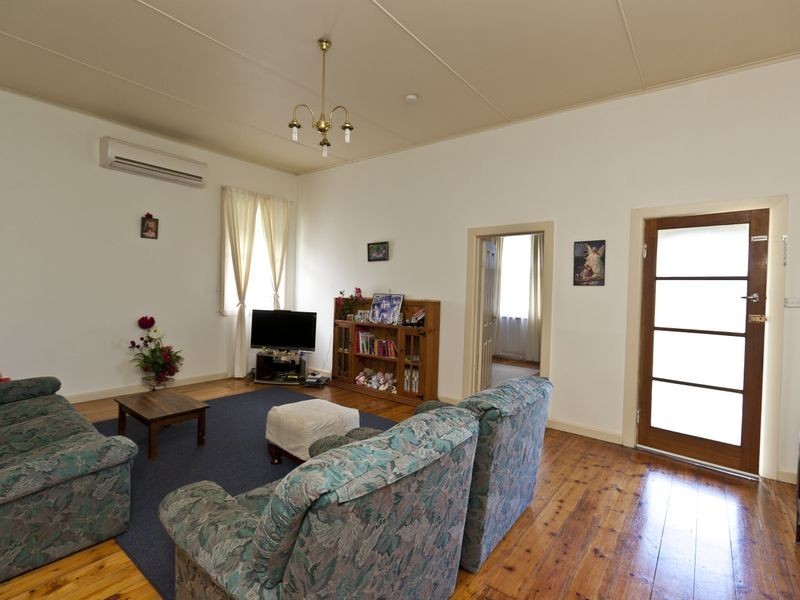 42 Broome Crescent, Wonthaggi VIC 3995
