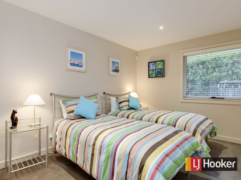 5/37 Stradbroke Avenue, Cowes VIC 3922