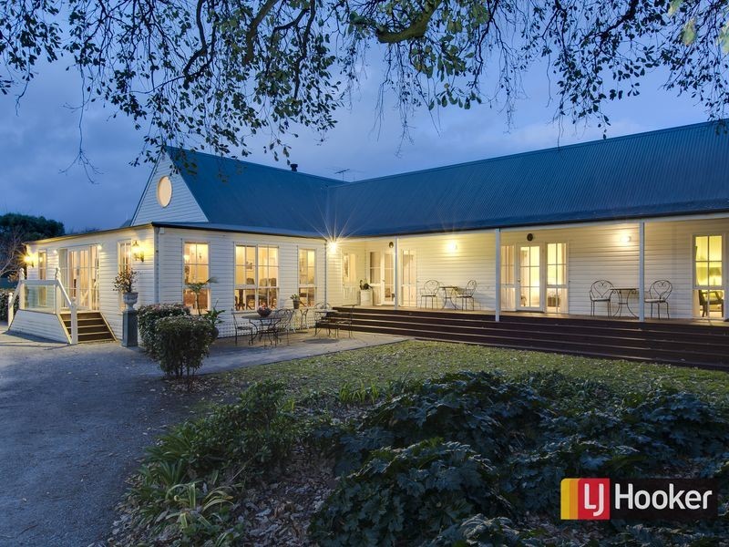 230 Church Street, Cowes VIC 3922