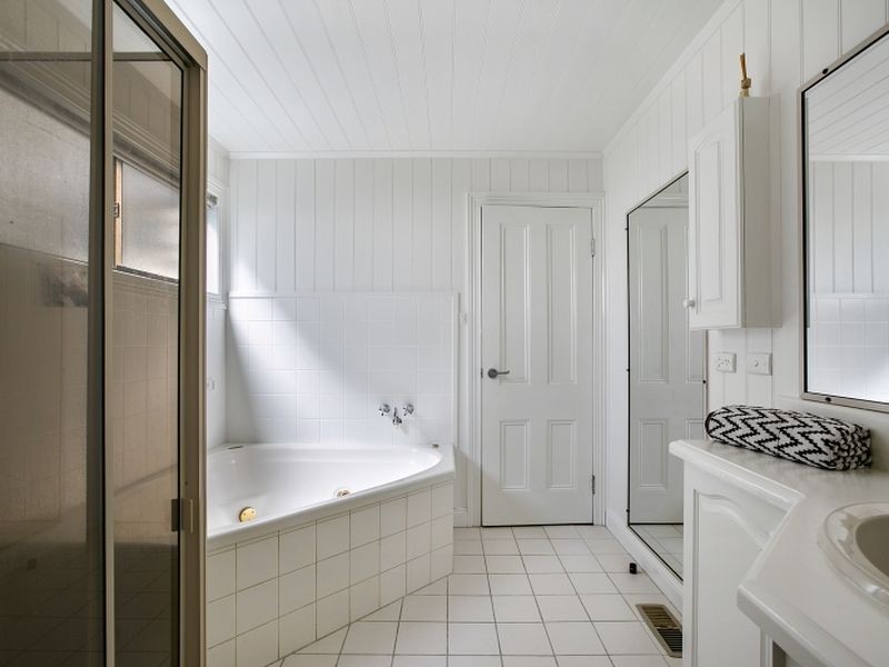 11 Peverill Crescent, Wonthaggi VIC 3995