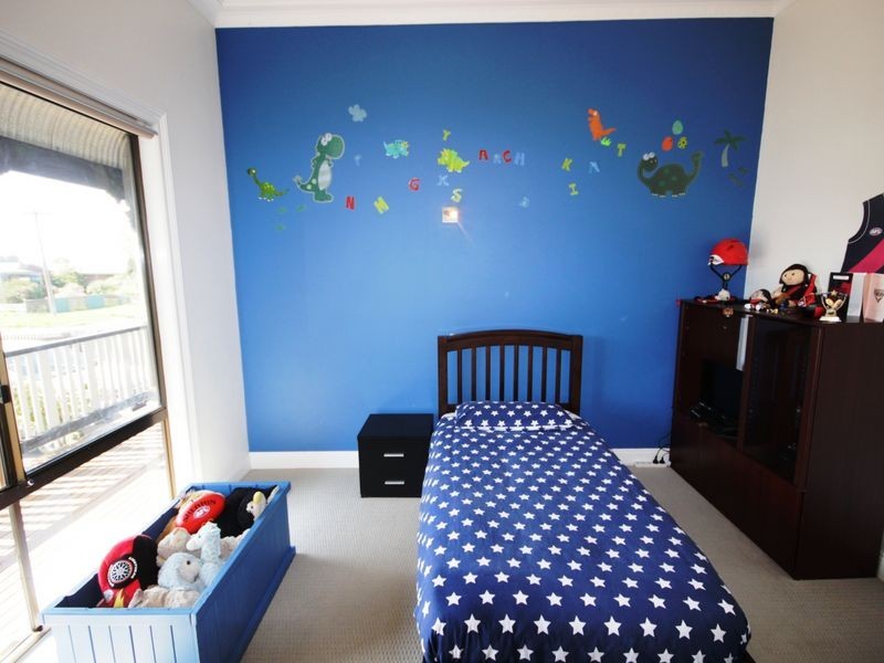 11 Peverill Crescent, Wonthaggi VIC 3995