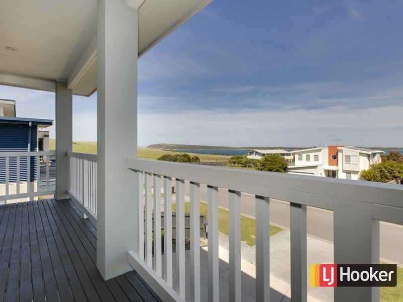 65 Penniwells Drive, San Remo VIC 3925