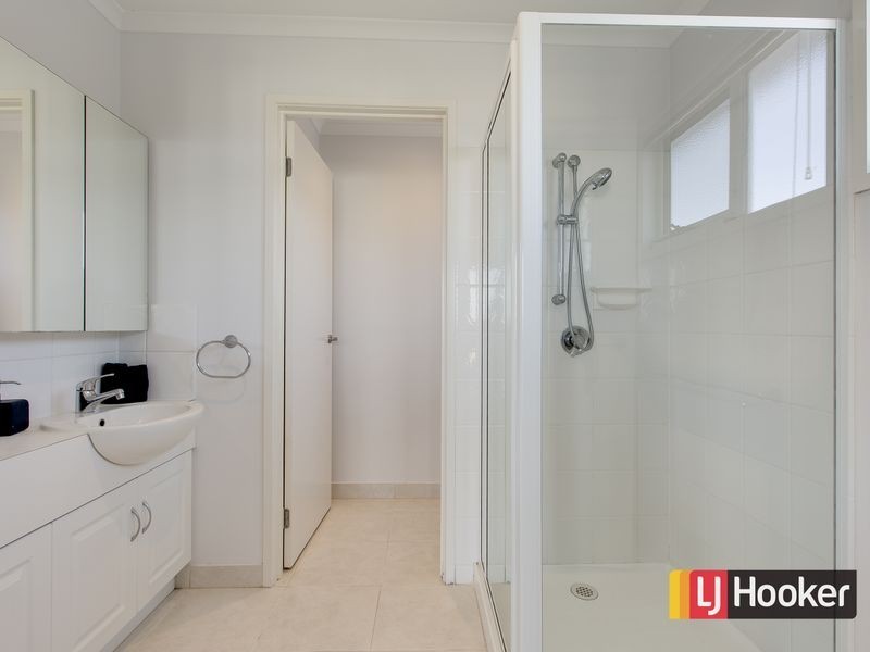 65 Penniwells Drive, San Remo VIC 3925