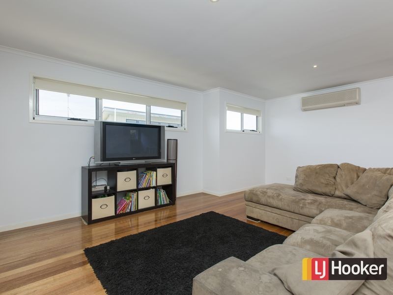 65 Penniwells Drive, San Remo VIC 3925