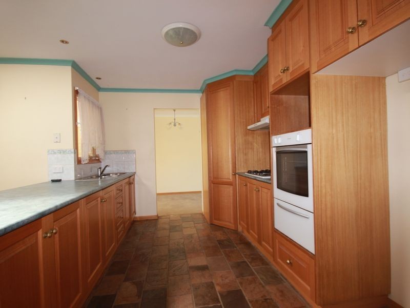 9 Wallace Street, Wonthaggi VIC 3995