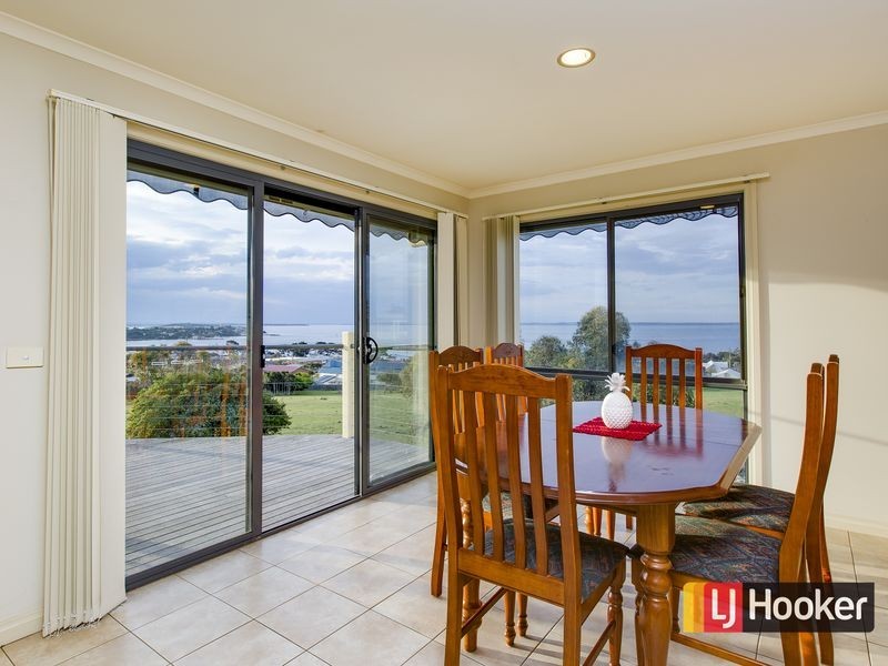 1/39-41 Panorama Drive, San Remo VIC 3925