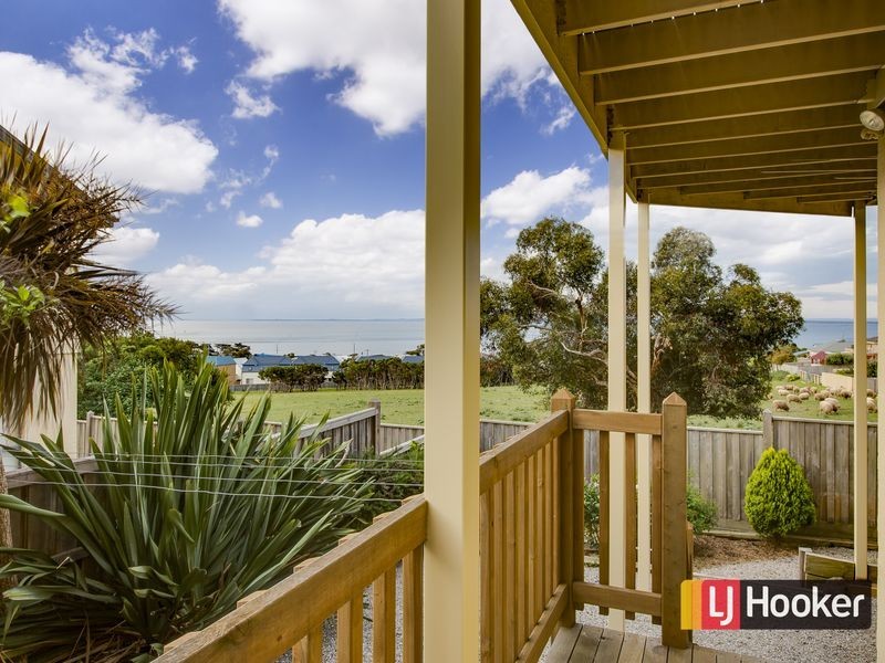 1/39-41 Panorama Drive, San Remo VIC 3925
