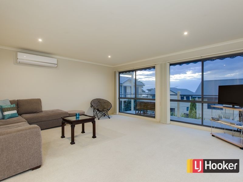 1/39-41 Panorama Drive, San Remo VIC 3925