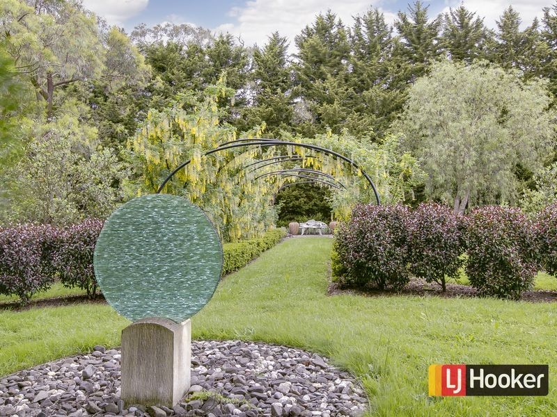 60 Desmond Road, Wattle Bank VIC 3995