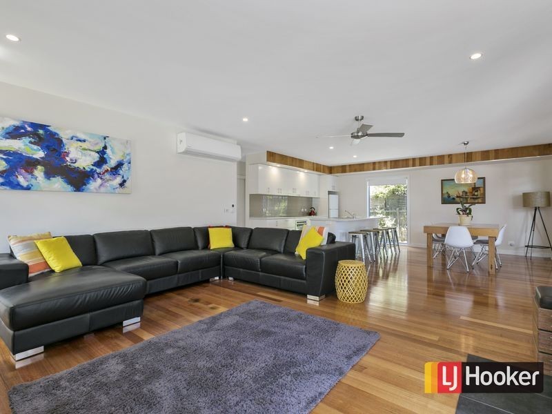 4 Norman Drive, Cowes VIC 3922