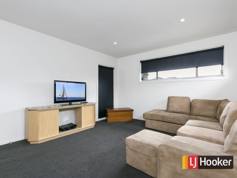8 Cuttlers Circuit, Wonthaggi VIC 3995