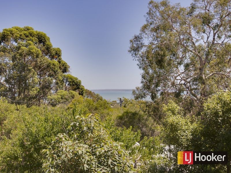 1 Robinson Crescent, Grantville VIC 3984