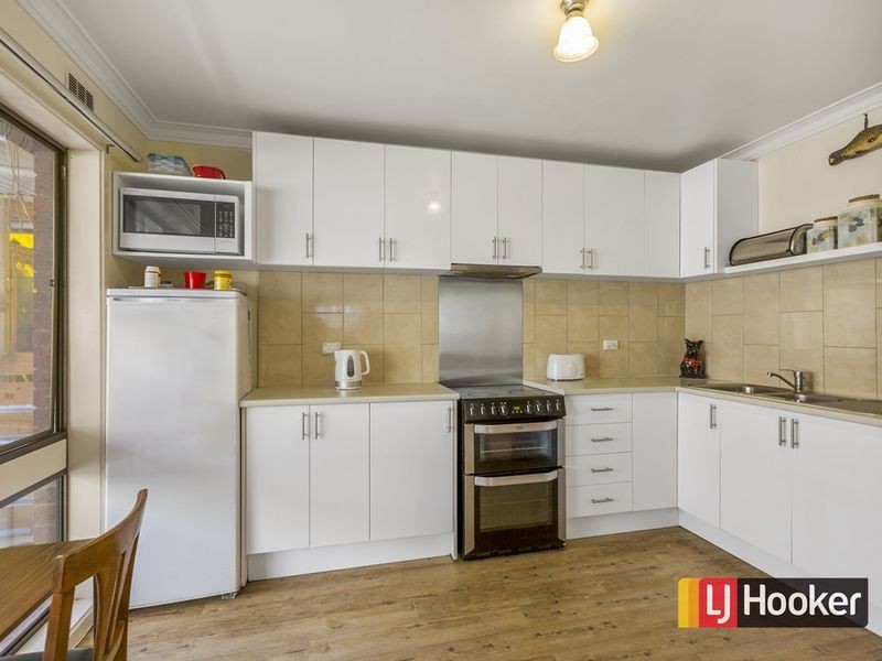 1 Robinson Crescent, Grantville VIC 3984