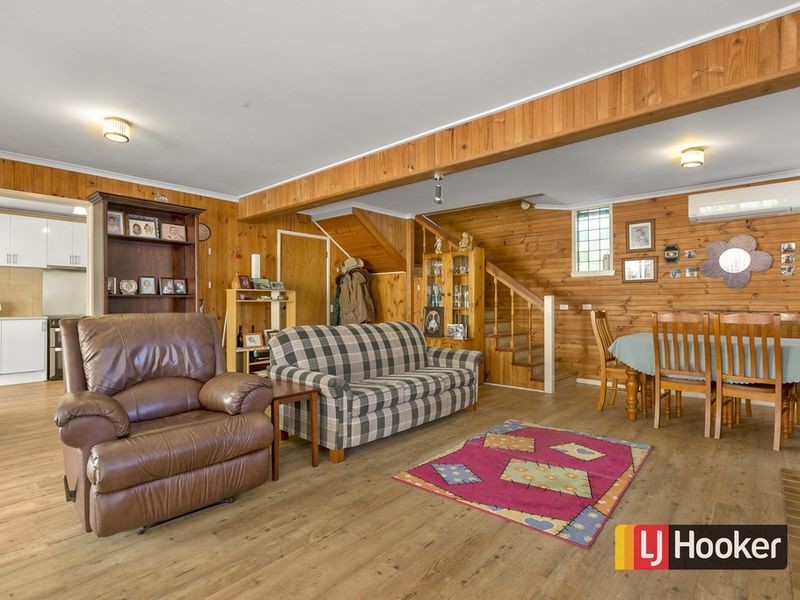 1 Robinson Crescent, Grantville VIC 3984