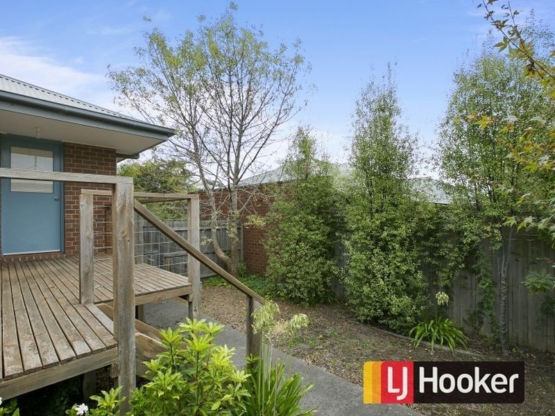 Unit 1/24 Hagelthorn Street, Wonthaggi VIC 3995