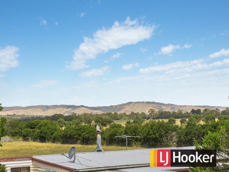 2 Bayview Avenue, Tenby Point VIC 3984