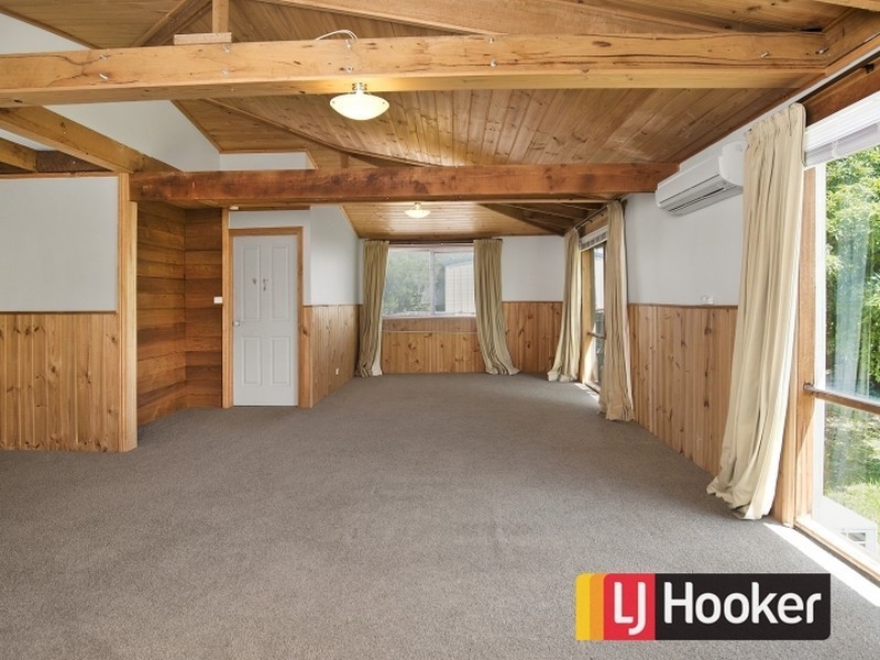 2 Bayview Avenue, Tenby Point VIC 3984