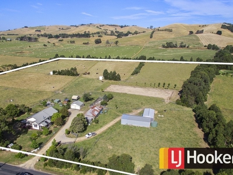 495 Loch Kernot Road, Loch VIC 3945