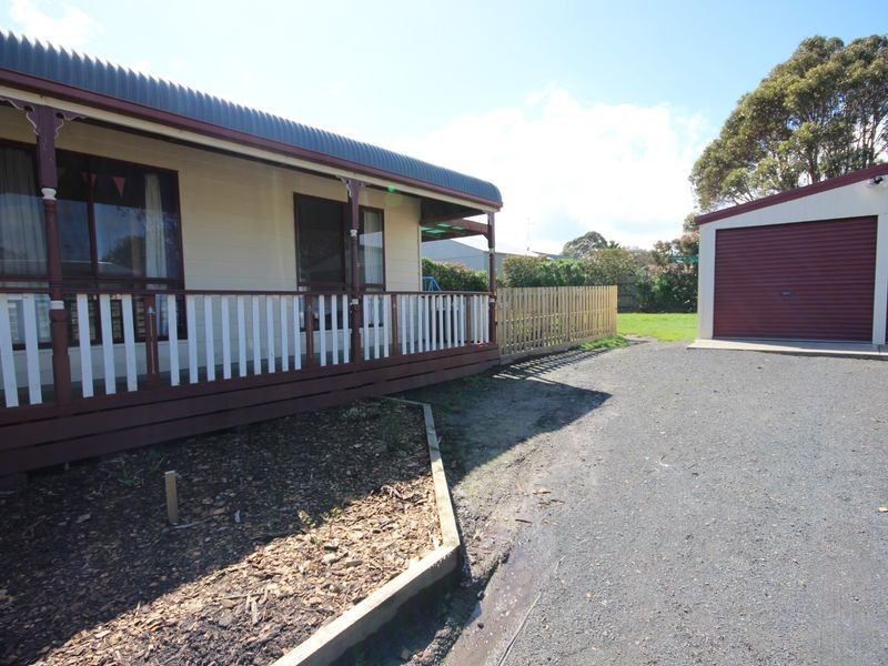 63 Powlett Street, Dalyston VIC 3992
