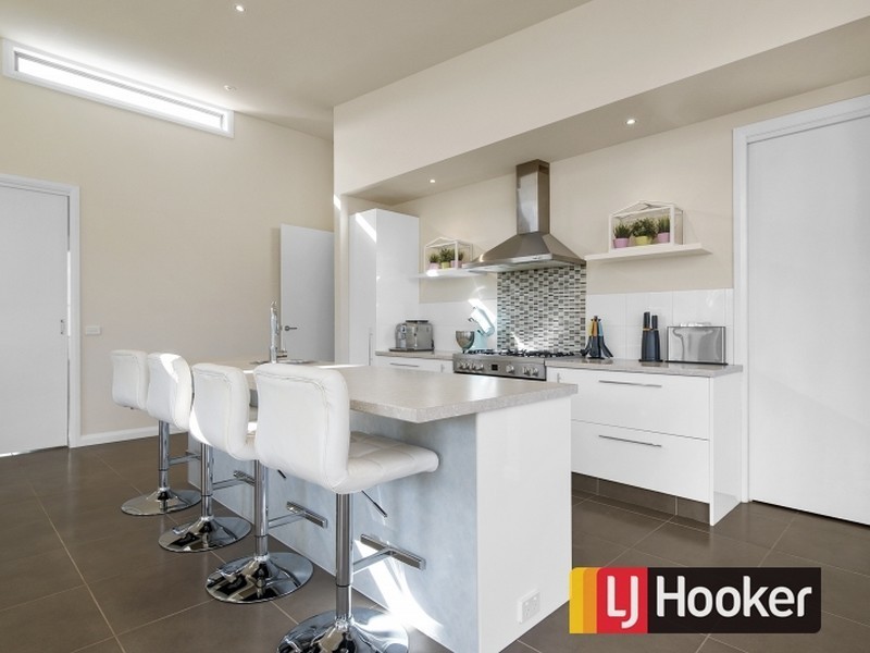10 Thomas Crt, Wonthaggi VIC 3995