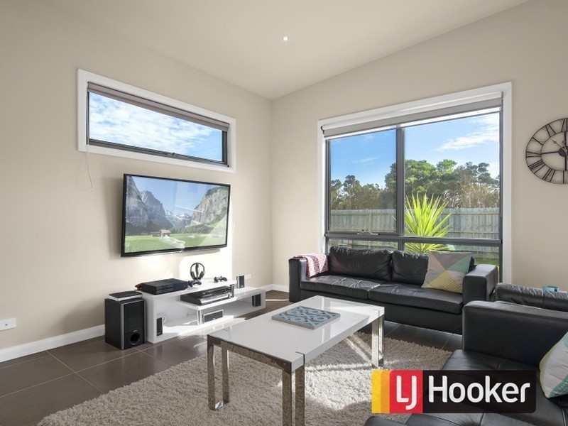 10 Thomas Crt, Wonthaggi VIC 3995