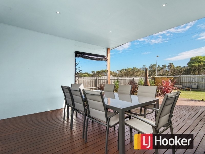 10 Thomas Crt, Wonthaggi VIC 3995